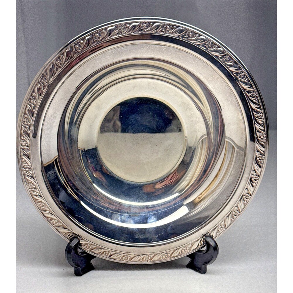 Sheridan Silverplate 11.25" Serving Bowl Leaf Foliate Rim